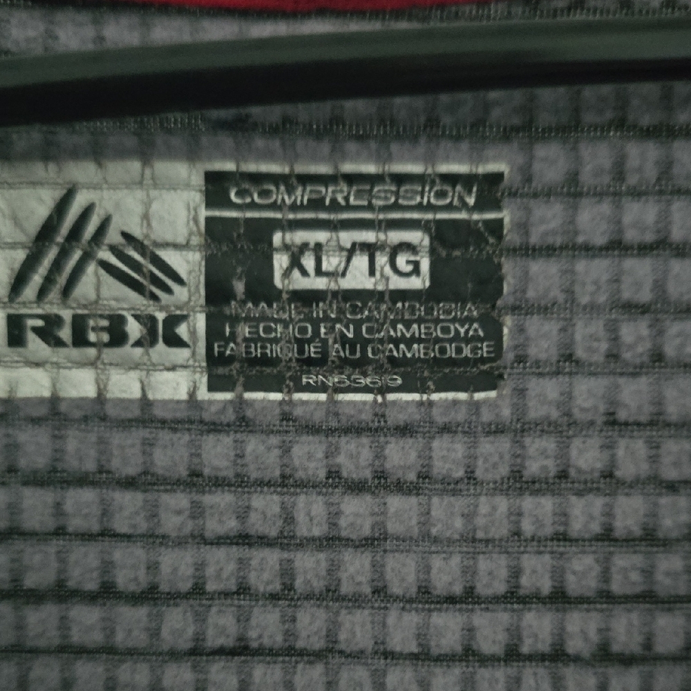 RBX Compression Gray Checkered Top - Picture 2 of 3